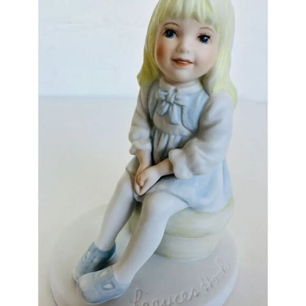 Vintage All Dressed Up A Childs World Frances Hook 1980 Romans Figurine Excelsis